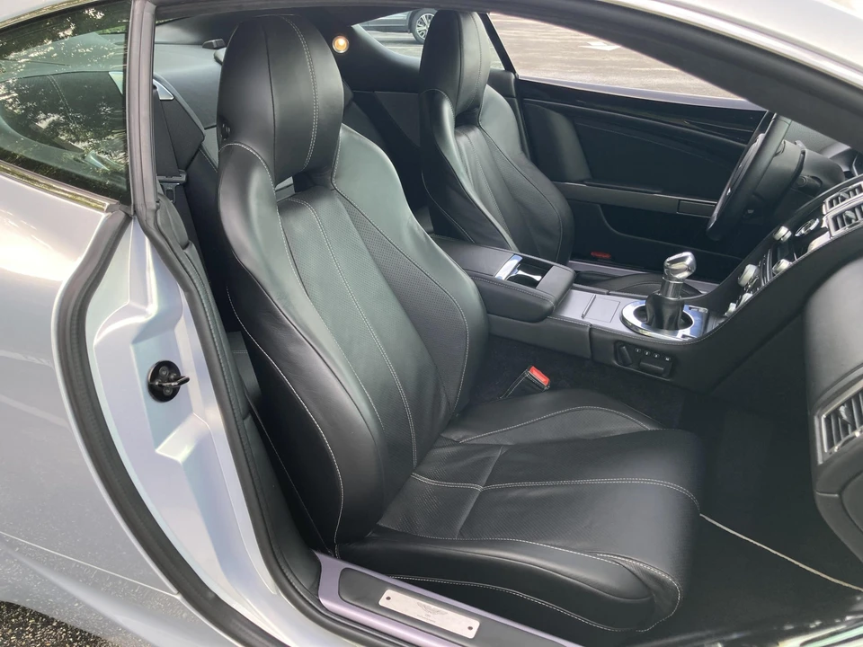 2011 Aston Martin DB9 - Image 24 of 31
