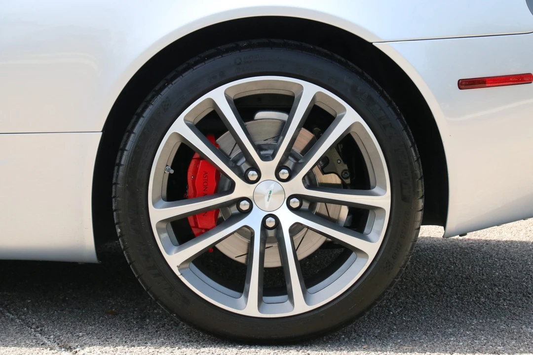 2011 Aston Martin DB9 - Image 15 of 31