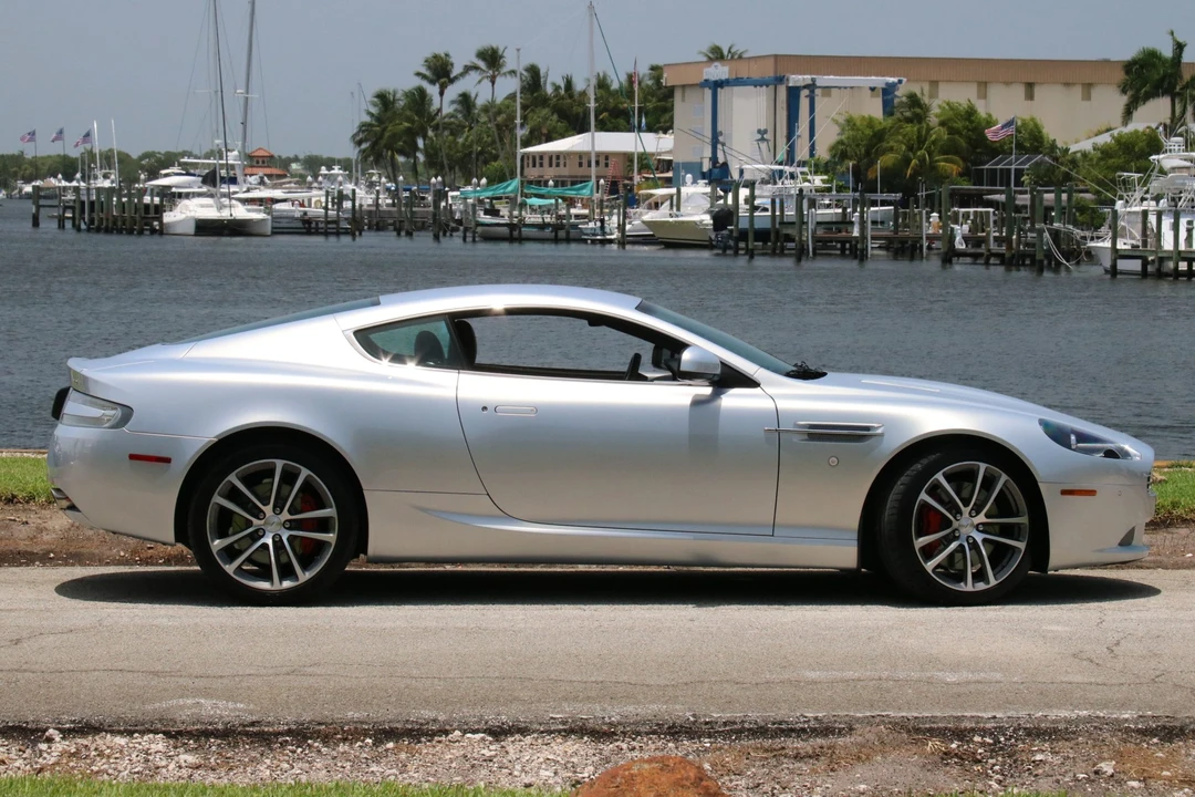 2011 Aston Martin DB9 - Image 10 of 31