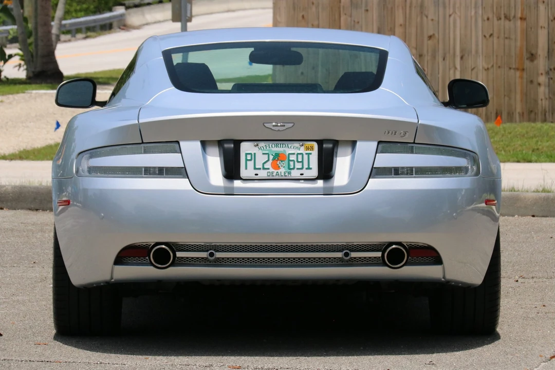 2011 Aston Martin DB9 - Image 7 of 31
