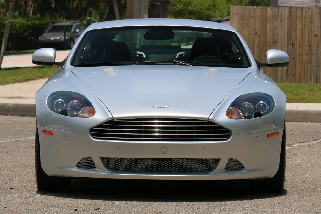 2011 Aston Martin DB9 - Image 13 of 31