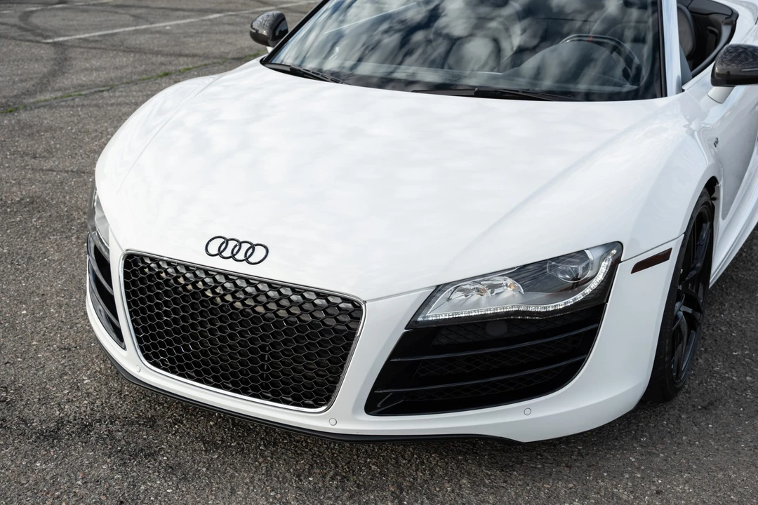 2011 Audi 42 R8 - Image 20 of 31