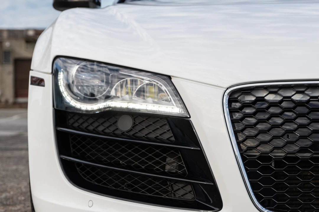 2011 Audi 42 R8 - Image 29 of 31