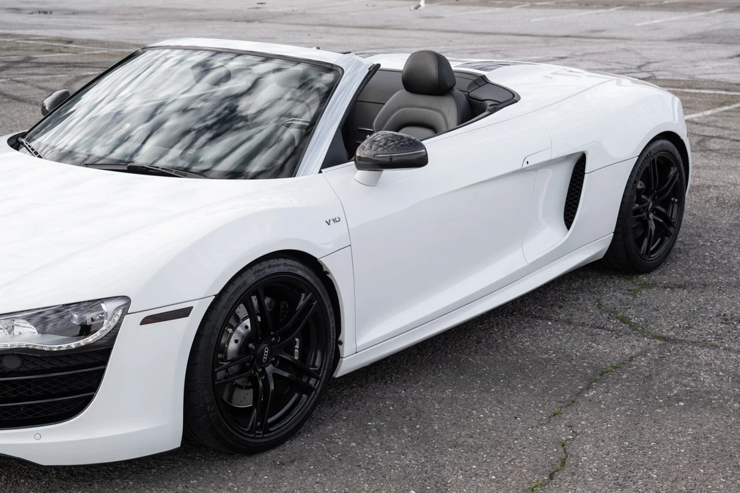 2011 Audi 42 R8 - Image 22 of 31