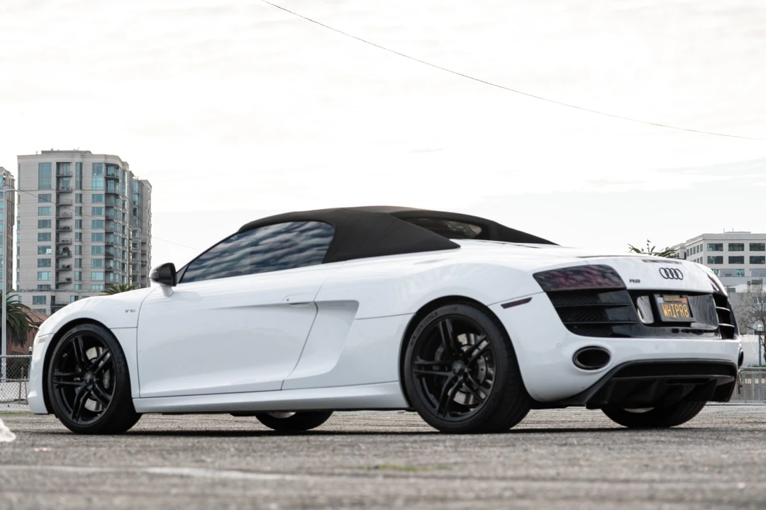 2011 Audi 42 R8 - Image 13 of 31