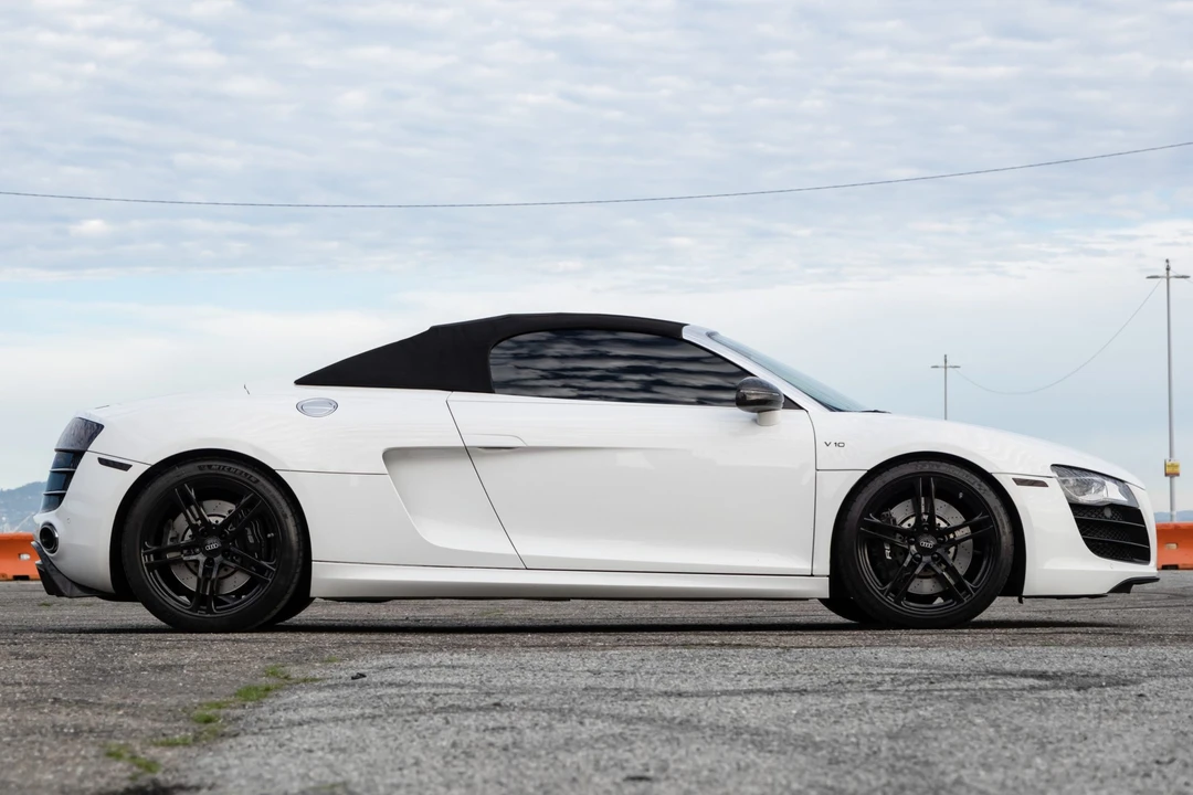2011 Audi 42 R8 - Image 16 of 31
