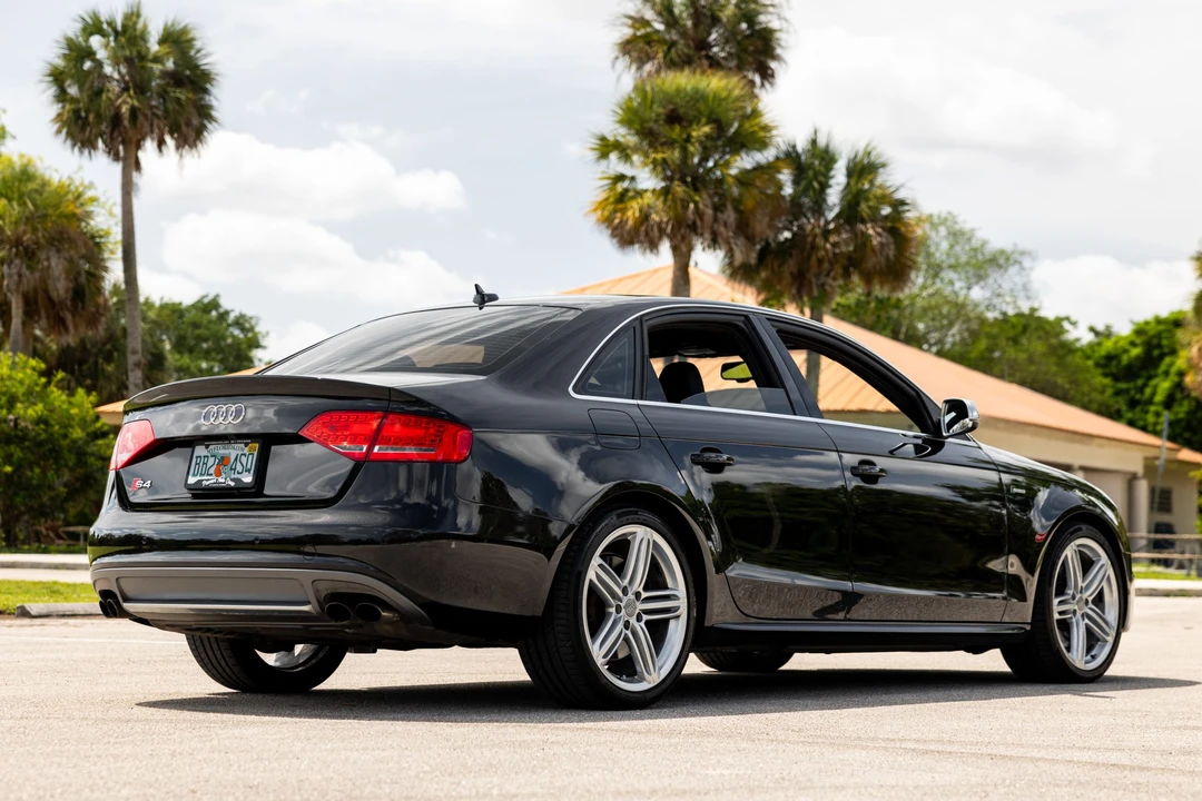 2011 Audi B8 S4 - Image 7 of 31
