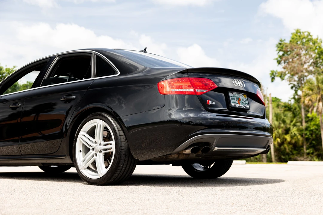 2011 Audi B8 S4 - Image 16 of 31