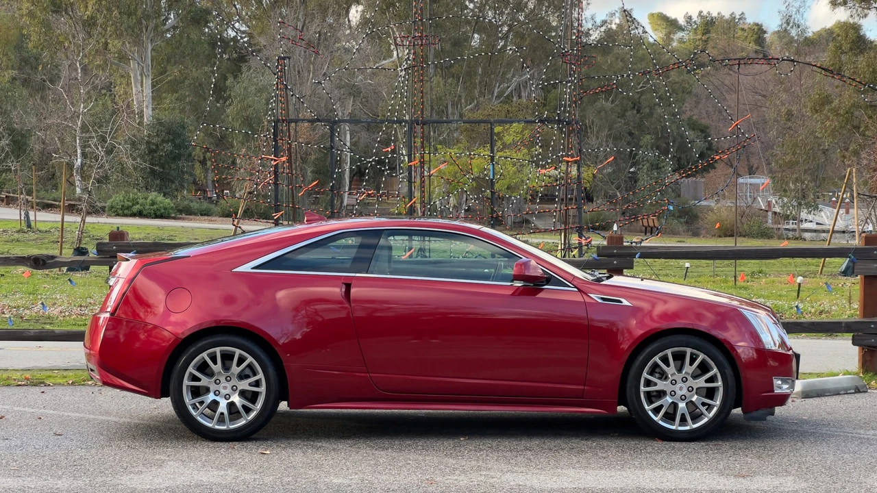 2011 Cadillac CTS 2nd Gen - Image 6 of 31