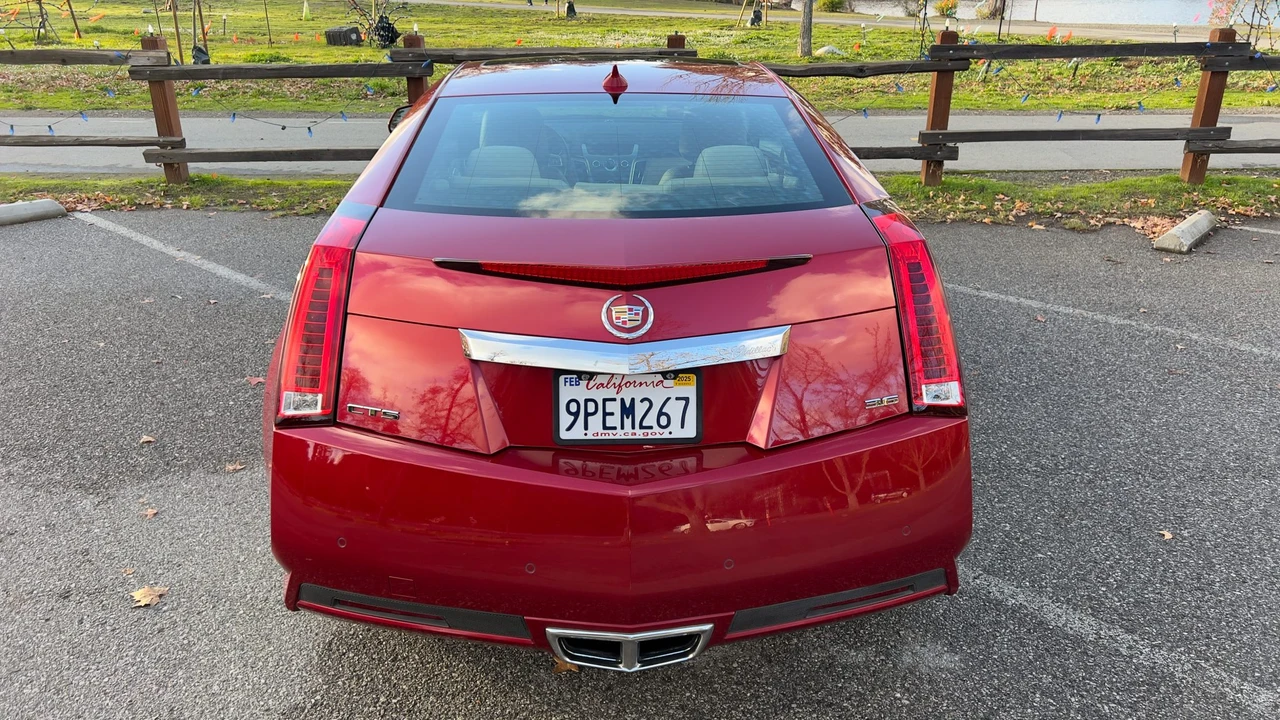 2011 Cadillac CTS 2nd Gen - Image 11 of 31