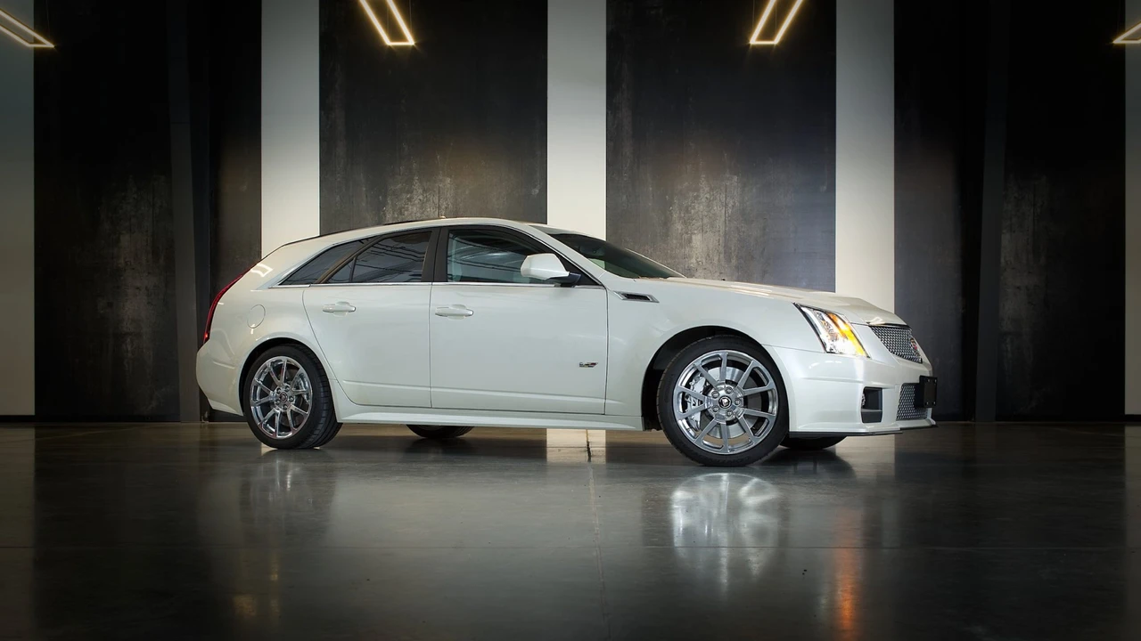 2011 Cadillac CTS-V 2nd Gen - Image 16 of 31