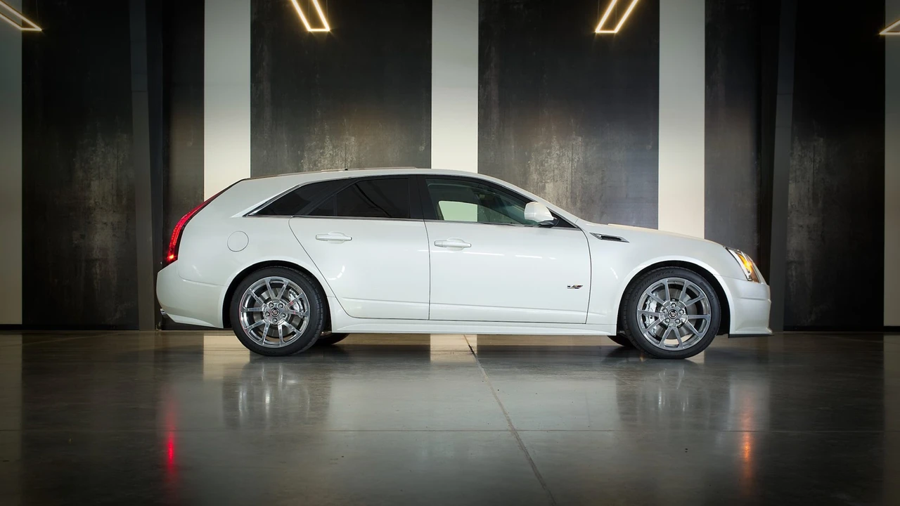 2011 Cadillac CTS-V 2nd Gen - Image 13 of 31