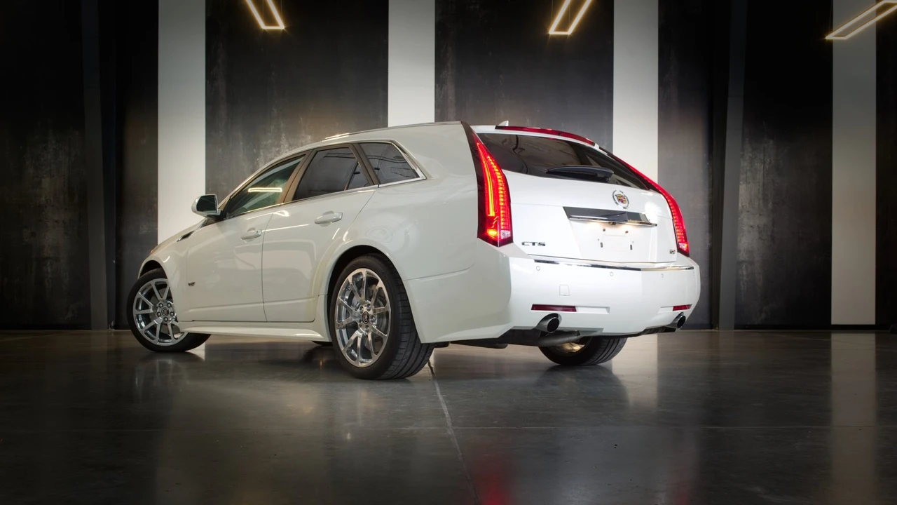 2011 Cadillac CTS-V 2nd Gen - Image 6 of 31