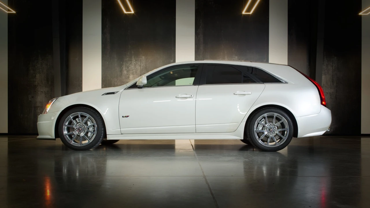 2011 Cadillac CTS-V 2nd Gen - Image 5 of 31