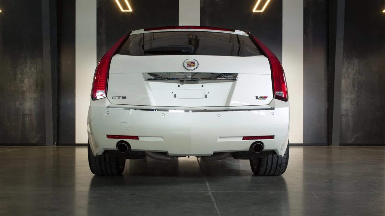 2011 Cadillac CTS-V 2nd Gen - Image 10 of 31
