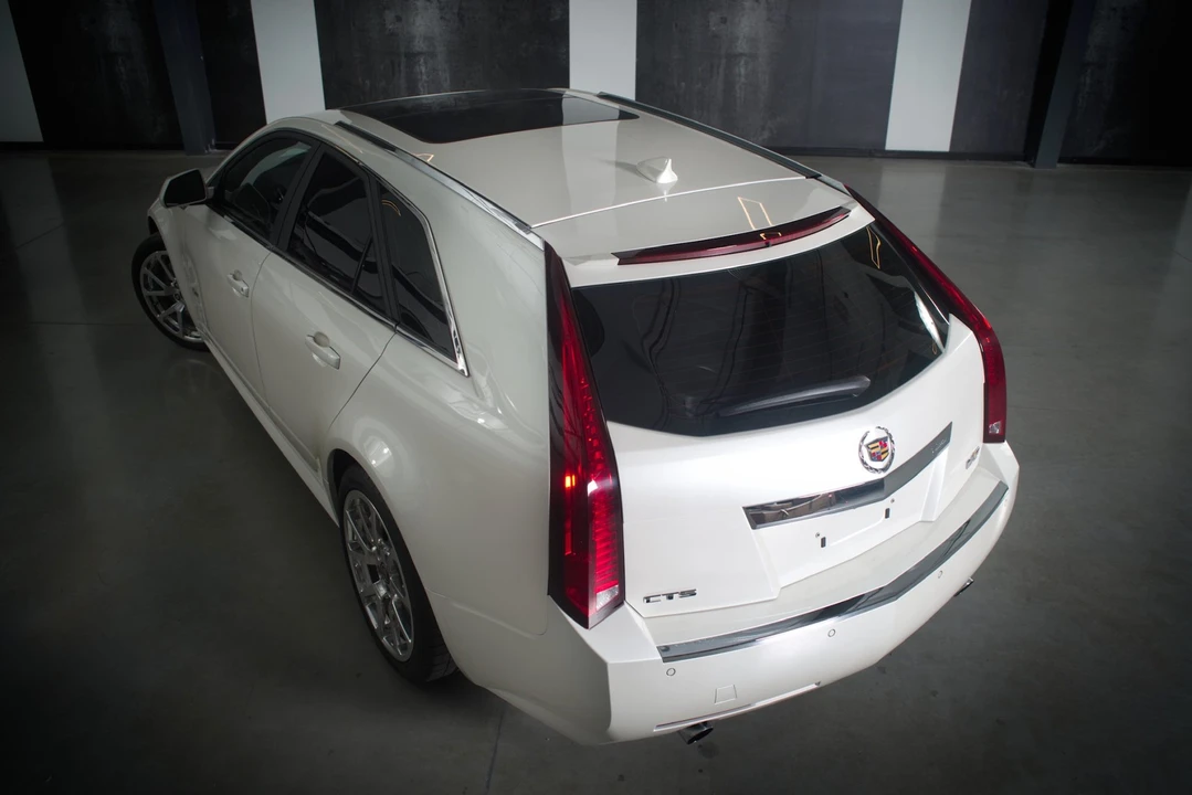 2011 Cadillac CTS-V 2nd Gen - Image 8 of 31