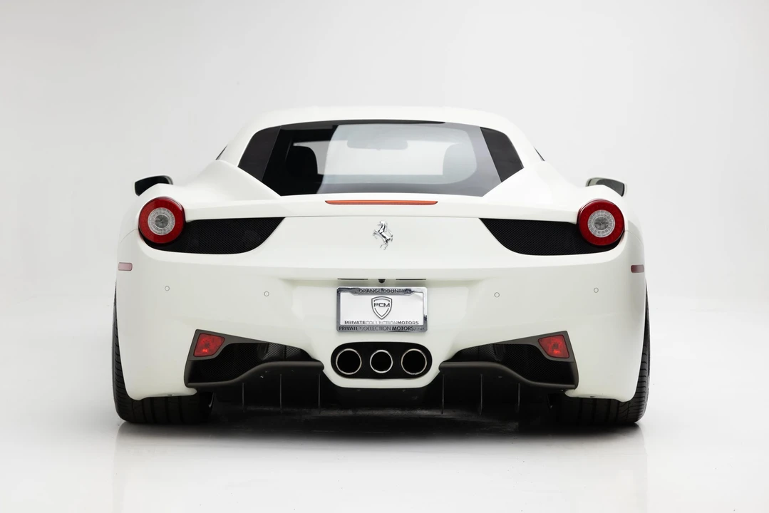 2011 Ferrari 458 Italia - Image 10 of 31