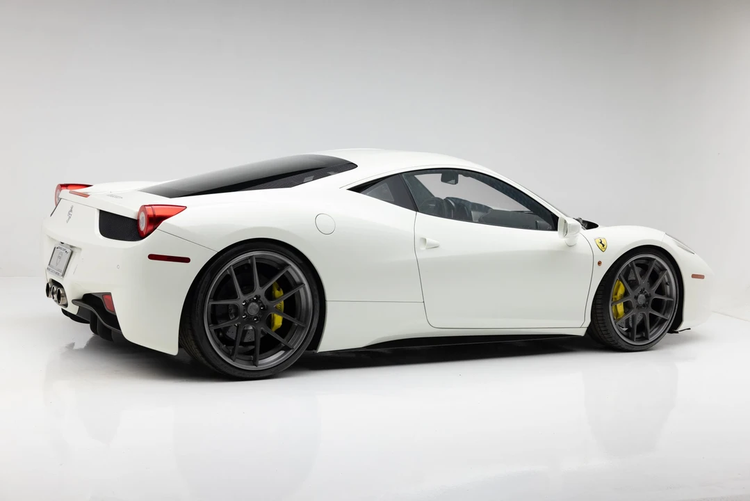 2011 Ferrari 458 Italia - Image 7 of 31