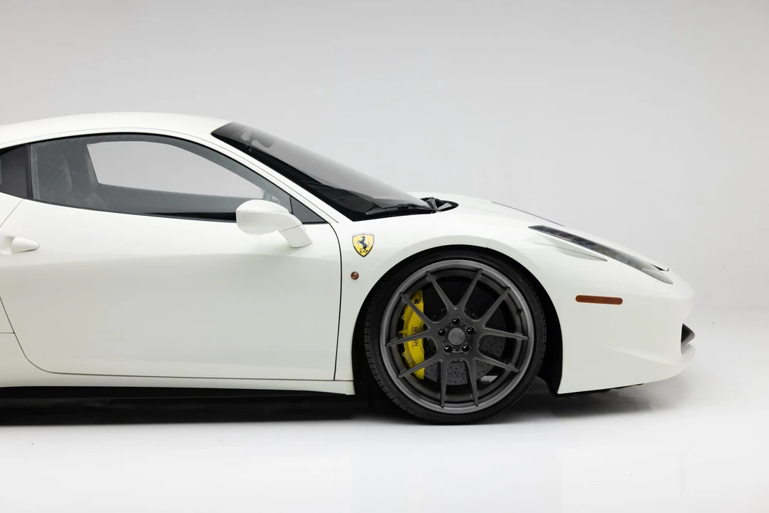 2011 Ferrari 458 Italia - Image 16 of 31