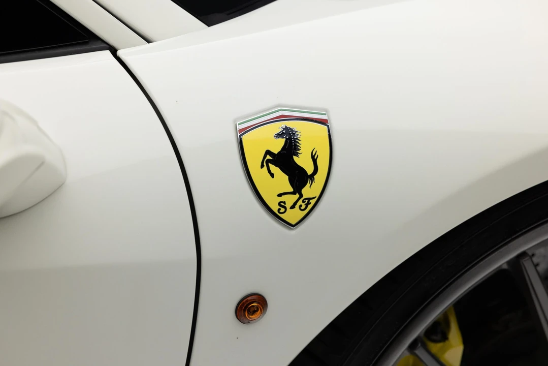 2011 Ferrari 458 Italia - Image 25 of 31