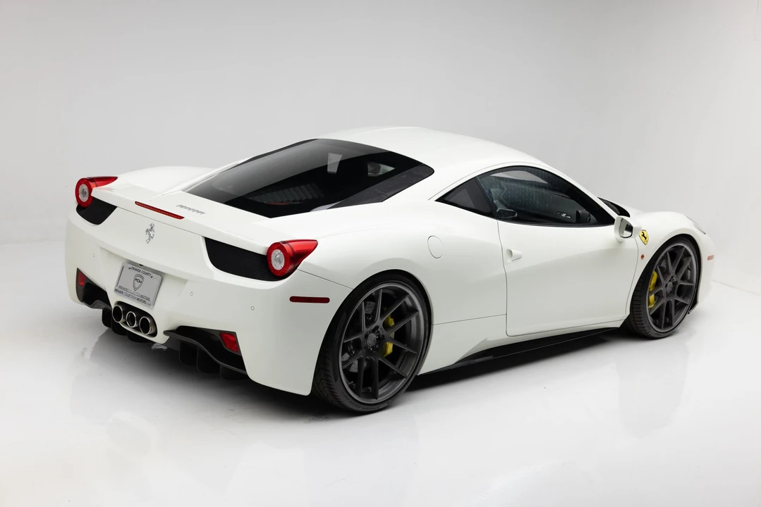 2011 Ferrari 458 Italia - Image 8 of 31