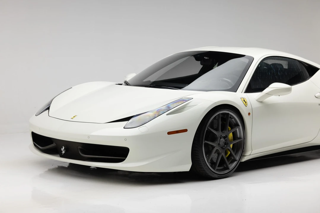 2011 Ferrari 458 Italia - Image 17 of 31