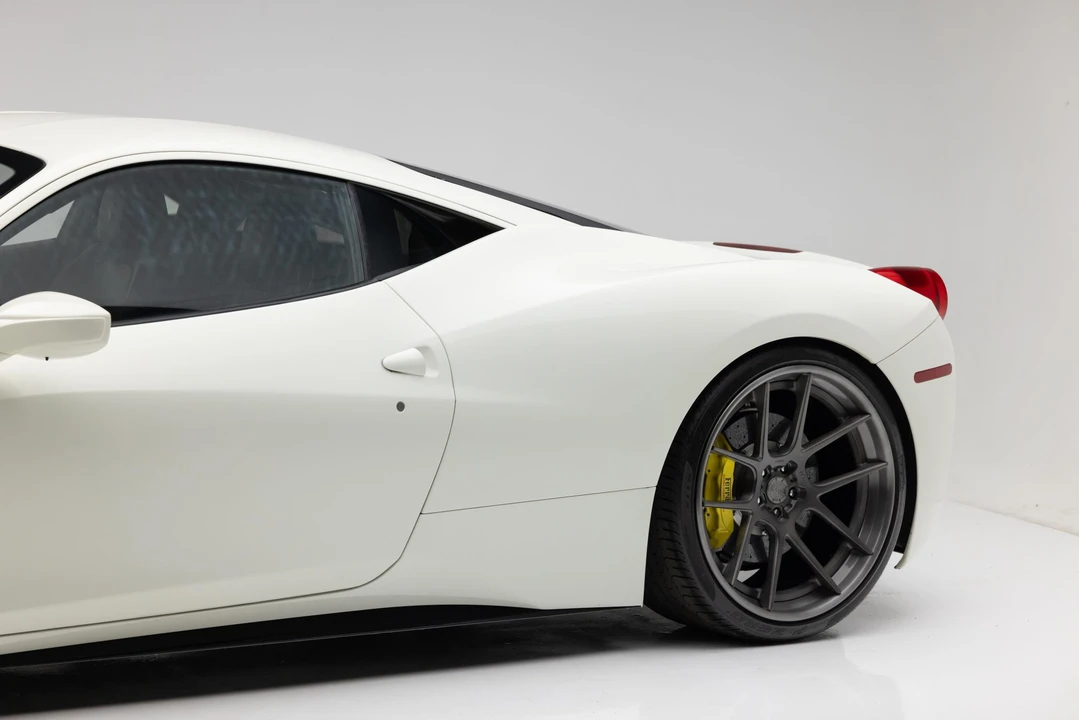 2011 Ferrari 458 Italia - Image 27 of 31