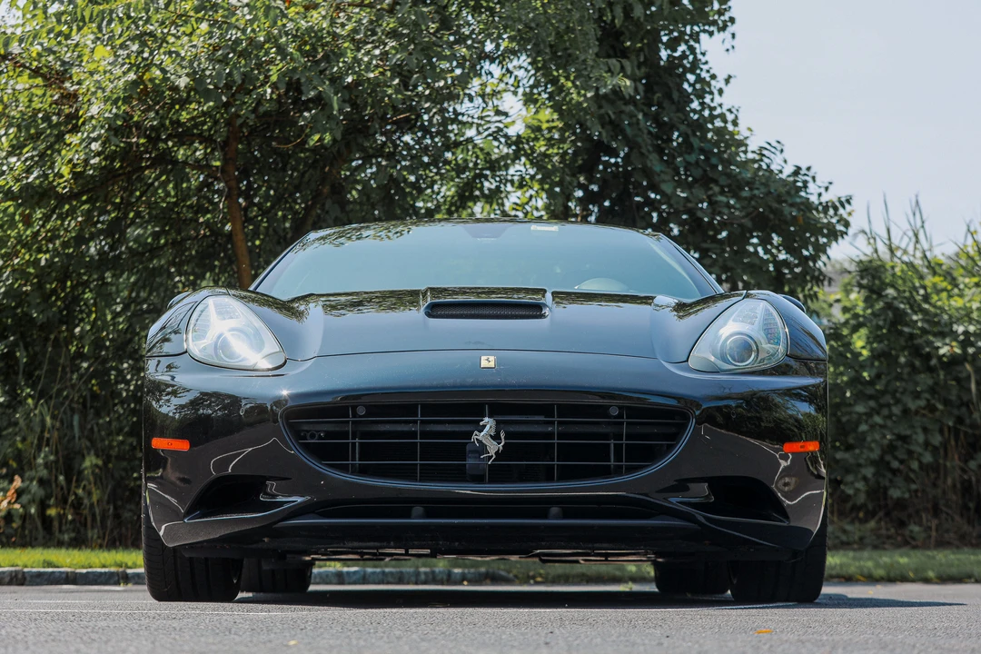 2011 Ferrari California - Image 8 of 31
