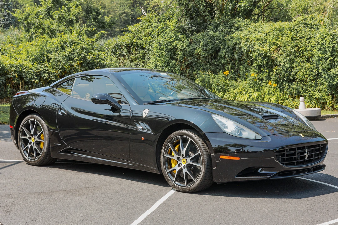 2011 Ferrari California - Image 4 of 31