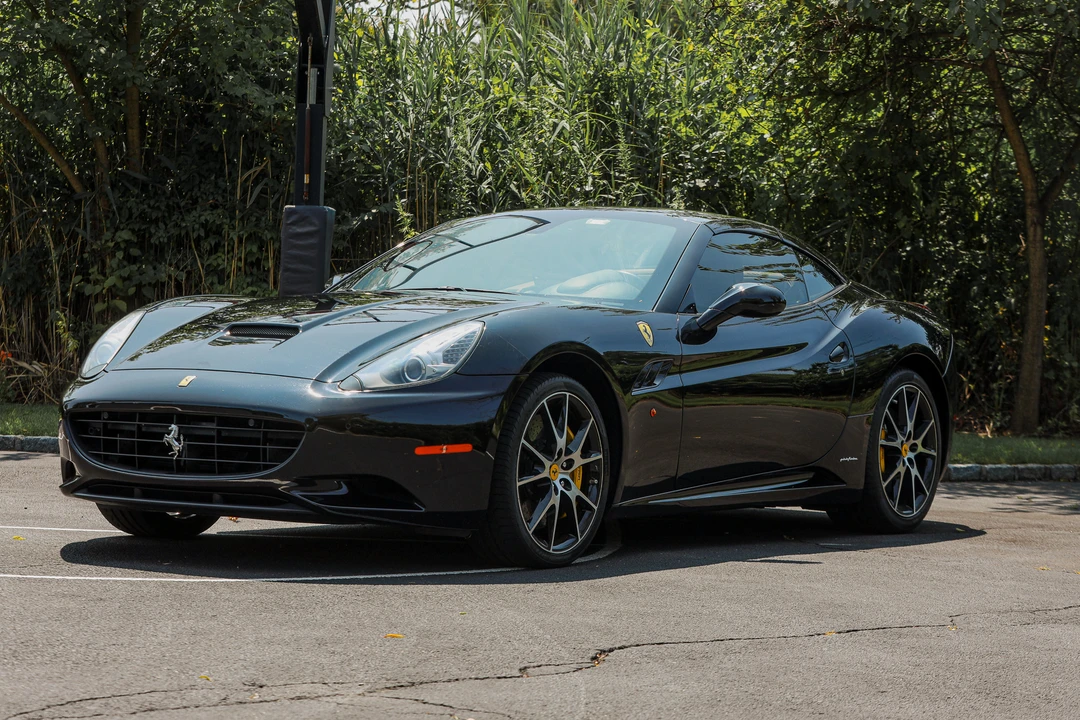 2011 Ferrari California - Image 13 of 31