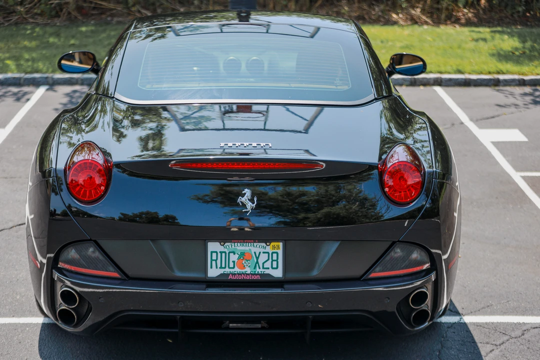 2011 Ferrari California - Image 21 of 31