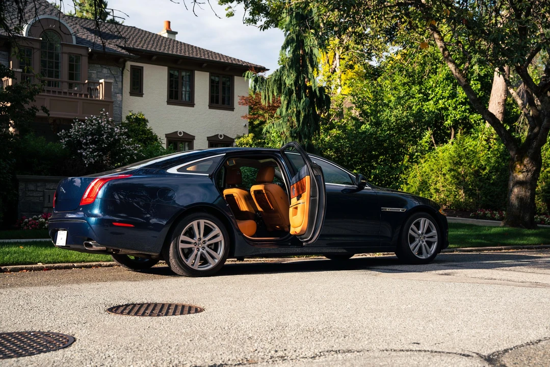 2011 Jaguar X351 XJ - Image 15 of 31