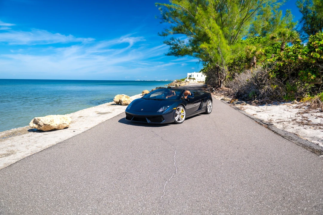 2011 Lamborghini Gallardo LP560-4 - Image 2 of 31