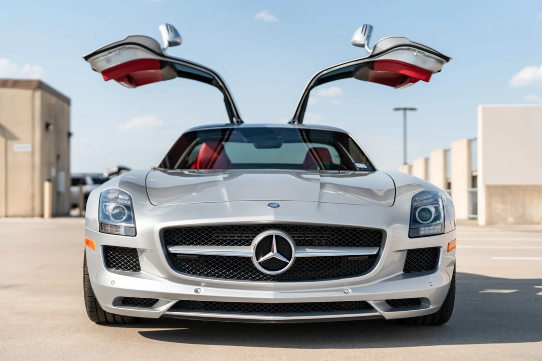 2011 Mercedes-Benz C197 SLS AMG - Image 3 of 31