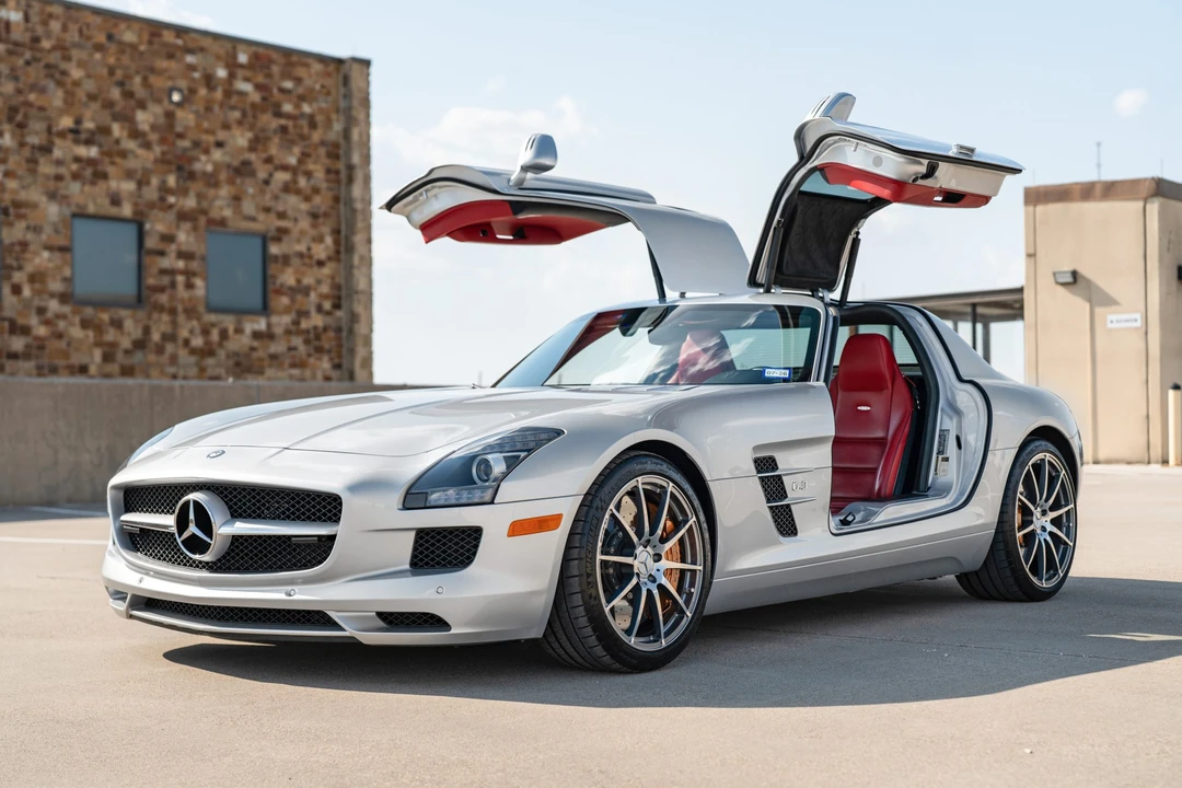 2011 Mercedes-Benz C197 SLS AMG - Image 2 of 31