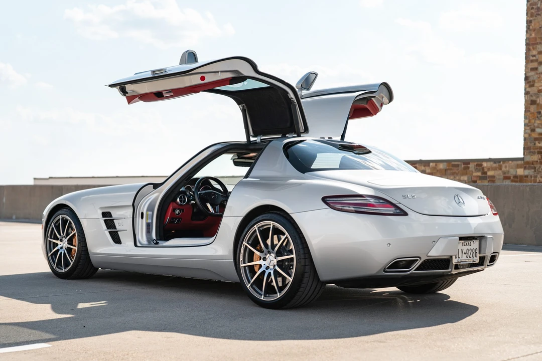 2011 Mercedes-Benz C197 SLS AMG - Image 8 of 31