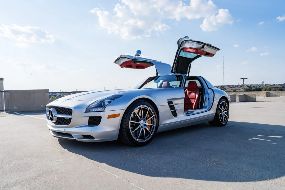 2011 Mercedes-Benz C197 SLS AMG - Image 18 of 31