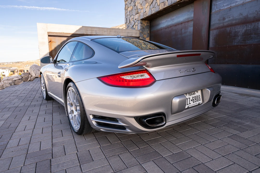 2011 Porsche 997 Turbo S - Image 26 of 31