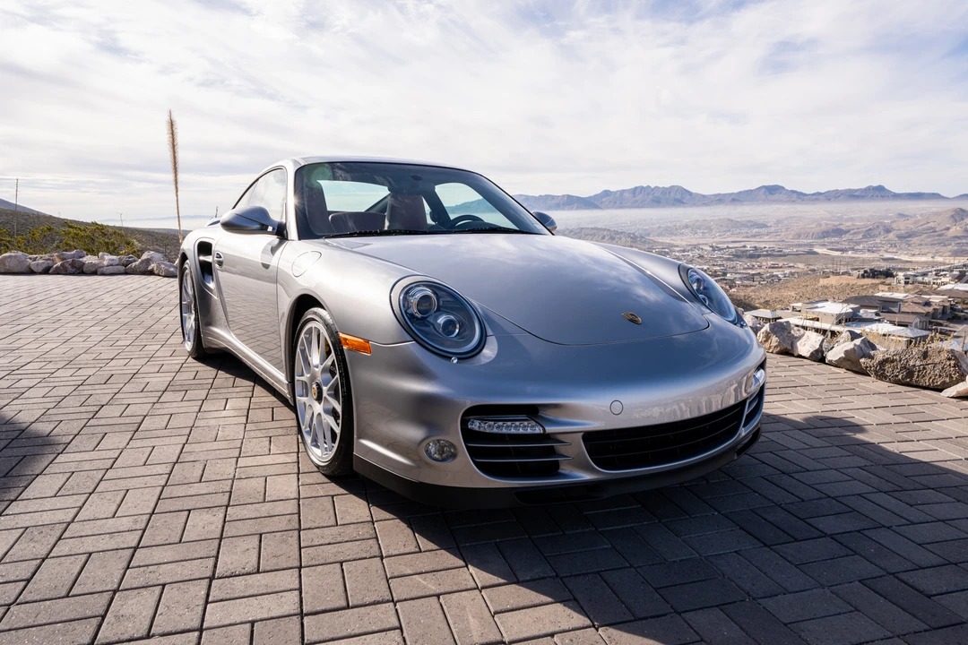 2011 Porsche 997 Turbo S - Image 15 of 31