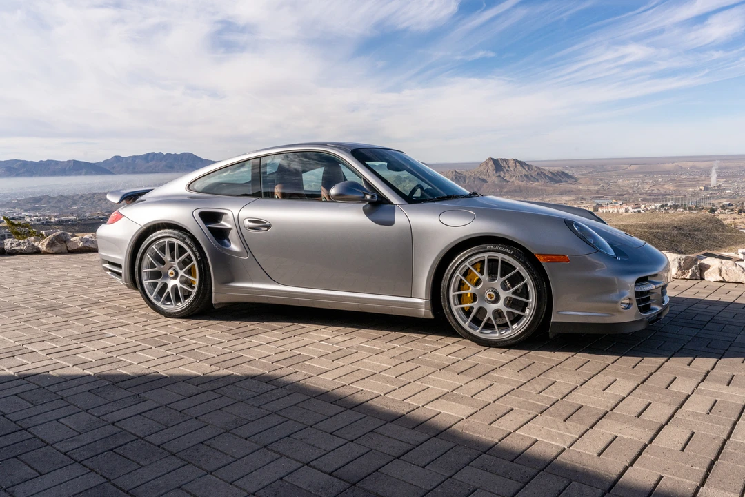 2011 Porsche 997 Turbo S - Image 4 of 31