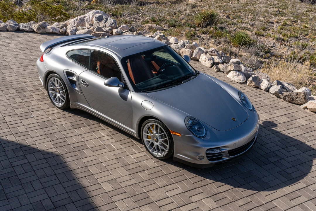 2011 Porsche 997 Turbo S - Image 11 of 31