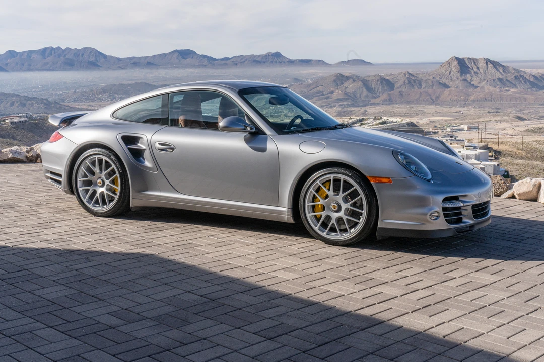 2011 Porsche 997 Turbo S - Image 6 of 31