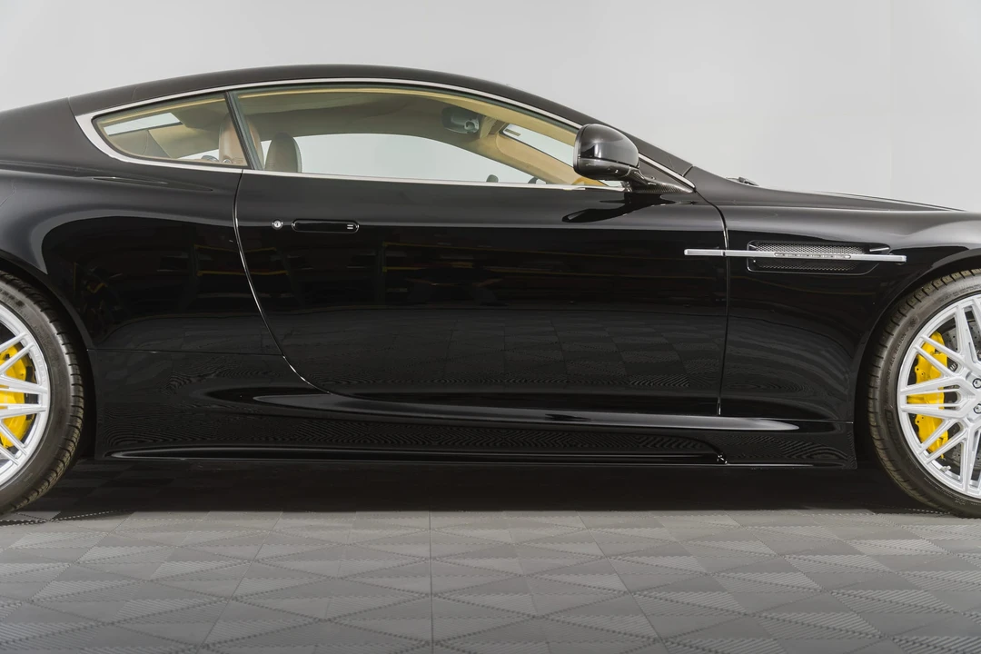 2012 Aston Martin DBS (2008-2012) - Image 24 of 31