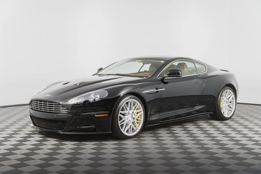 2012 Aston Martin DBS (2008-2012) - Image 4 of 31