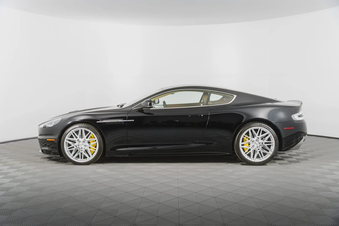 2012 Aston Martin DBS (2008-2012) - Image 5 of 31