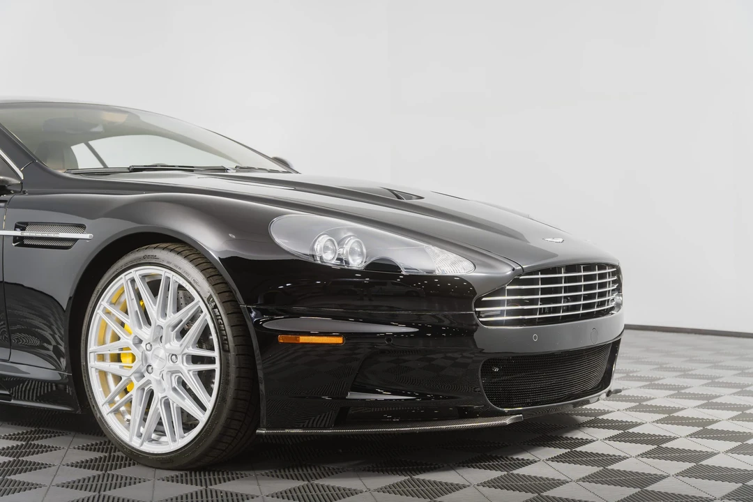 2012 Aston Martin DBS (2008-2012) - Image 10 of 31