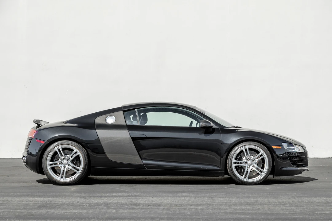 2012 Audi 42 R8 - Image 8 of 31