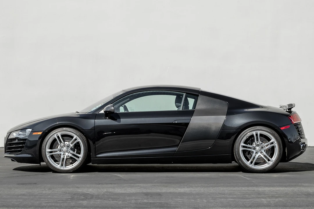2012 Audi 42 R8 - Image 2 of 31