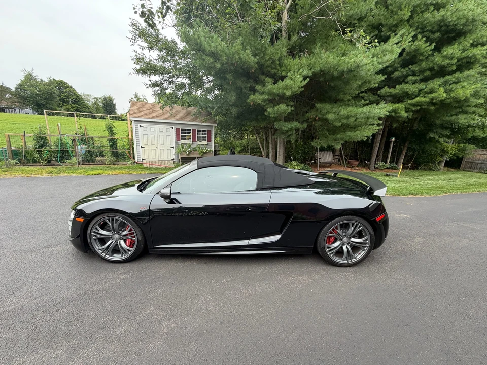 2012 Audi 42 R8 - Image 17 of 31