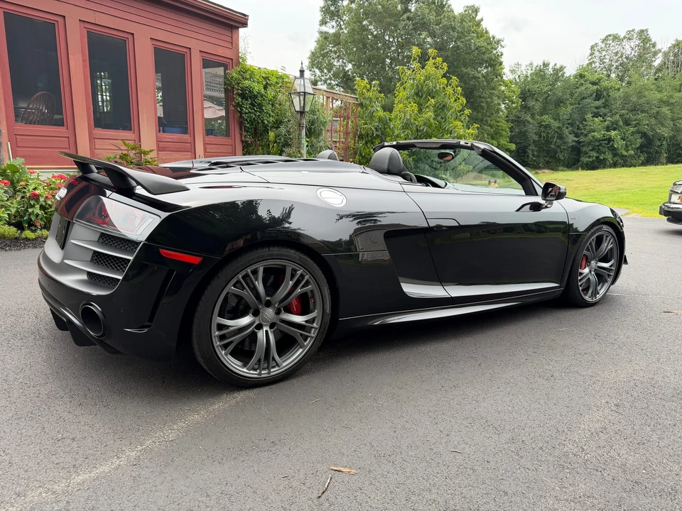 2012 Audi 42 R8 - Image 13 of 31